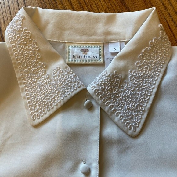 Susan Bristol Vintage White Embroidered Collar Cloth Button Down Blouse - Picture 8 of 16
